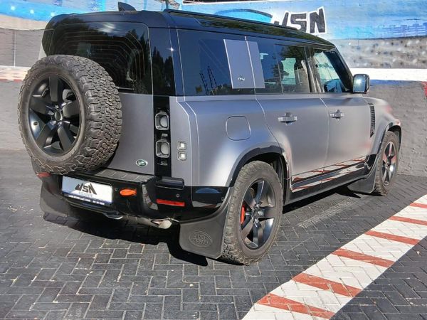 2022-Land-Rover-Defender-110-D300-X-221kW image:3