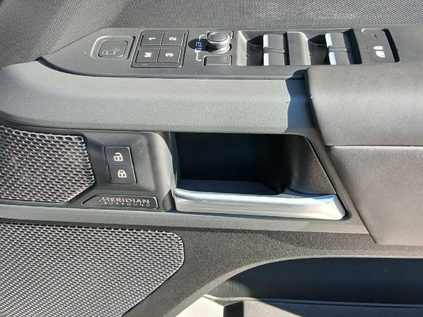 2022-Land-Rover-Defender-110-D300-X-221kW image:6