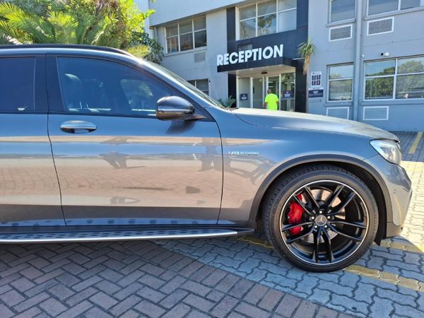 2019-Mercedes-AMG-GLC-63-S-AMG-4Matic image:10