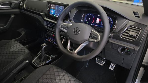 2026-Volkswagen-T-Cross-10-TSI-R-Line-Auto image:29