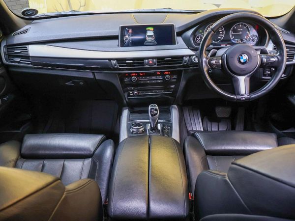 2014-BMW-X5-M50d image:11