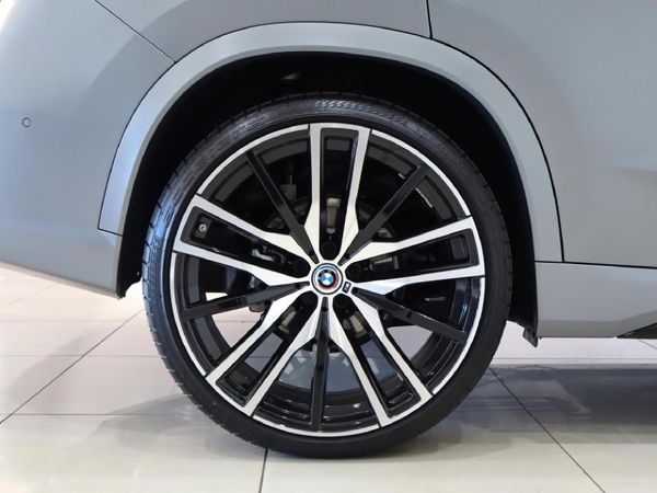 2025-BMW-X1-sDrive18d-M-Sport image:5