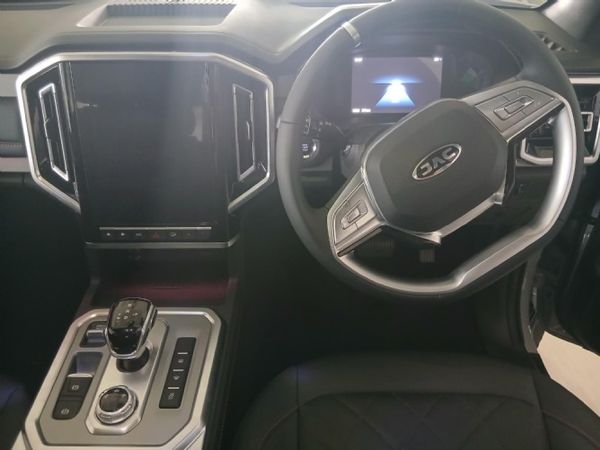 2025-JAC-T9-20-CTI-Super-Lux-4x4-Auto-Double-Cab image:9