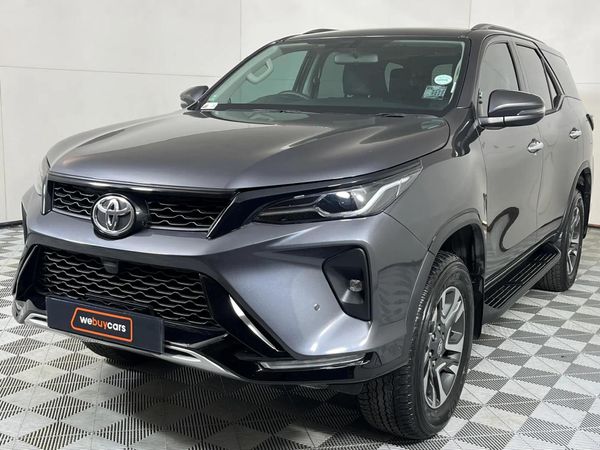 グレー2 K.M様 トヨタ ランドクルーザー300 VX 2023年式 中古車詳細 | プロに