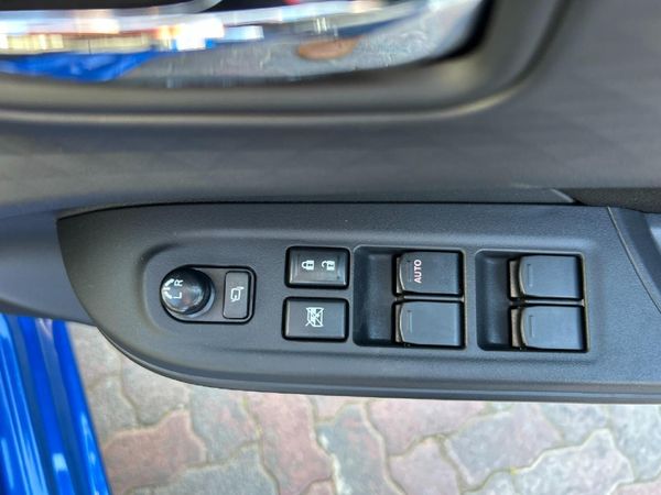 2026-Suzuki-Swift-12-GLX-Auto image:10