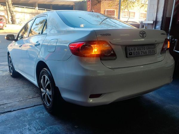 2012-Toyota-Corolla-13-Professional image:12