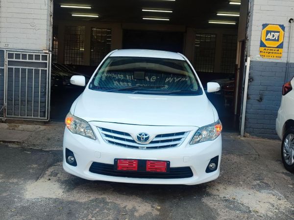 2012-Toyota-Corolla-13-Professional image:6