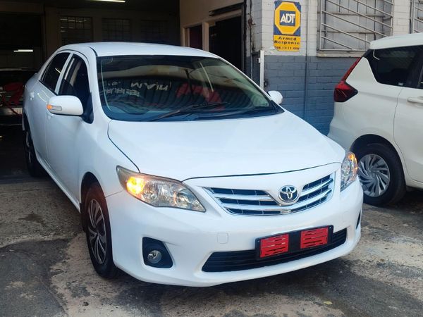 2012-Toyota-Corolla-13-Professional image:8