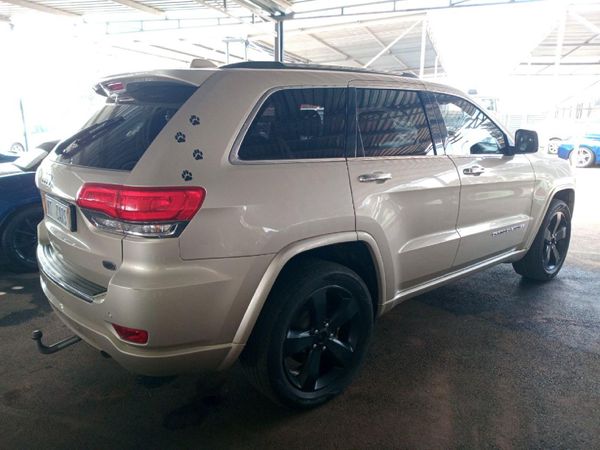2013-Jeep-Grand-Cherokee-36-Overland image:3