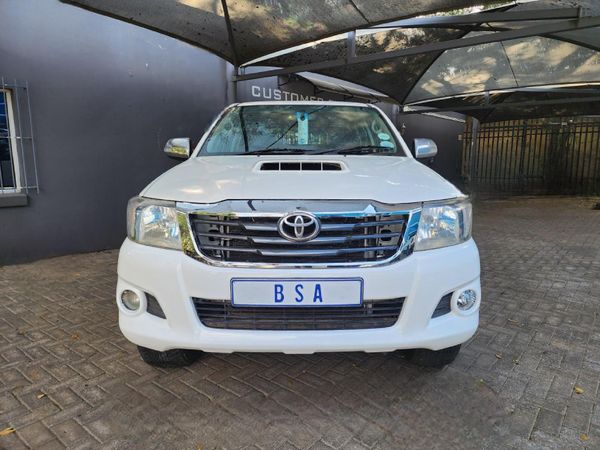 2015-Toyota-Hilux-Hilux-Double-Cab-30-D4D-4X4-L45 image:8
