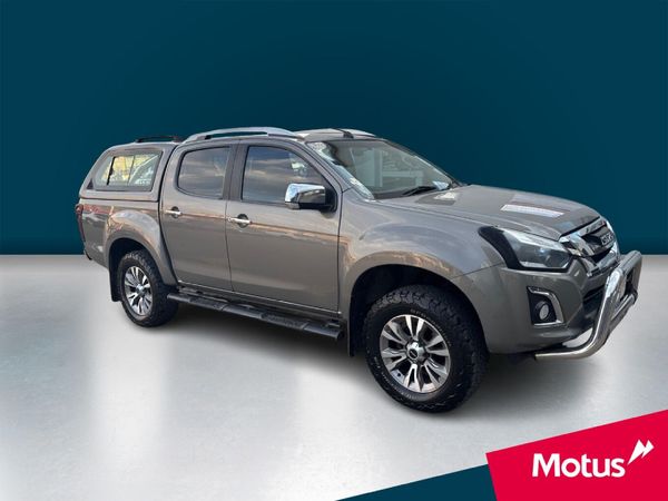 Used Isuzu KB 300 D-Teq LX Auto 4x4 Double-Cab for sale in