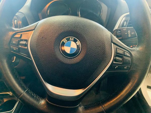 2019-BMW-1-Series-118i-5-dr-Auto image:11