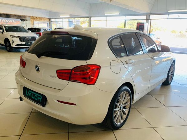 2019-BMW-1-Series-118i-5-dr-Auto image:6