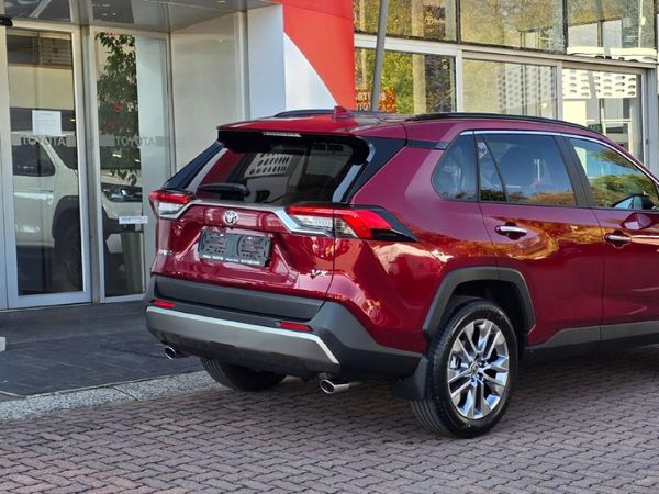 2025-Toyota-RAV4-20-VX-CVT image:3