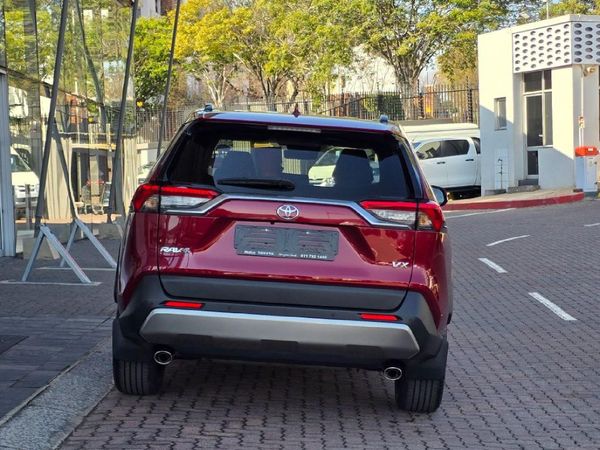 2025-Toyota-RAV4-20-VX-CVT image:4