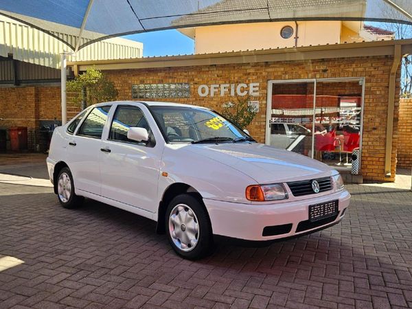 Used Volkswagen Polo Classic Lux for sale in Gauteng