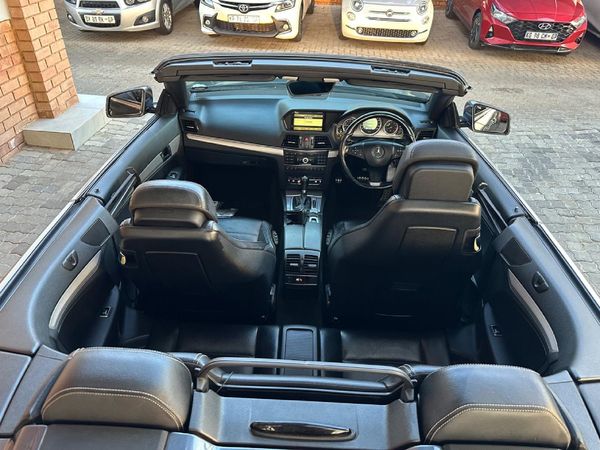 2011-Mercedes-Benz-E-Class-E-250-CGi-Cabriolet image:17