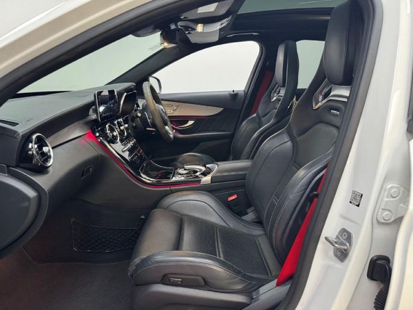 2019-Mercedes-AMG-C-Class-C63-AMG-S image:10