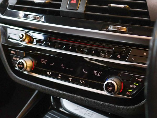 2020-BMW-X3-xDrive20d-M-Sport image:25