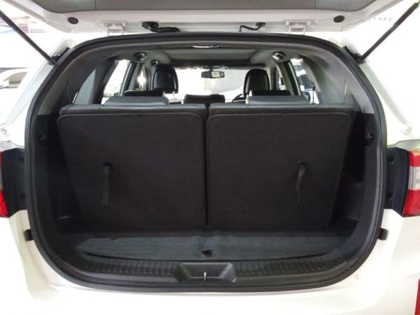 2014-Kia-Sorento-22-AWD-Auto-7-seat image:7