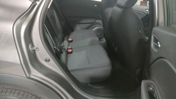 2025-Renault-Captur-13T-EDC image:14