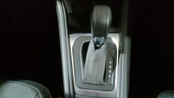 2025-Renault-Captur-13T-EDC image:16