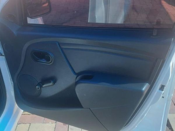 2020-Nissan-NP200-Np200-16 image:11