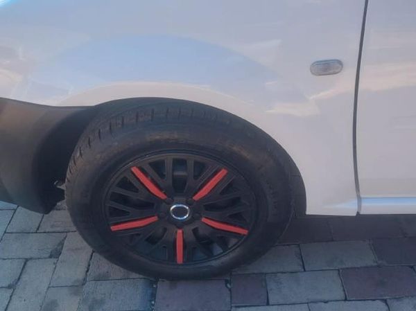 2020-Nissan-NP200-Np200-16 image:7