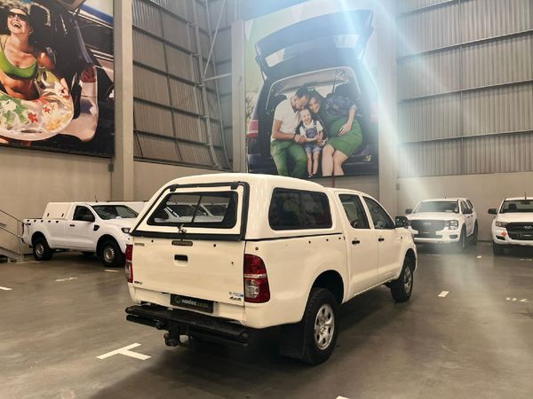 2013-Toyota-Hilux-25-D-4D-SRX-4x4-Double-Cab image:2