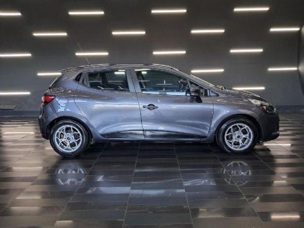 2018-Renault-Clio-IV-900T-Authentique-5-dr-66kW image:16