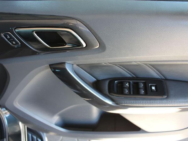 2016-Ford-Everest-32-TDCi-LTD-4x4-Auto image:10