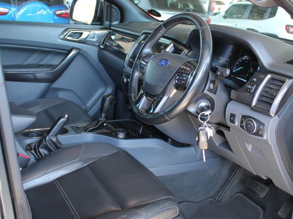 2016-Ford-Everest-32-TDCi-LTD-4x4-Auto image:11