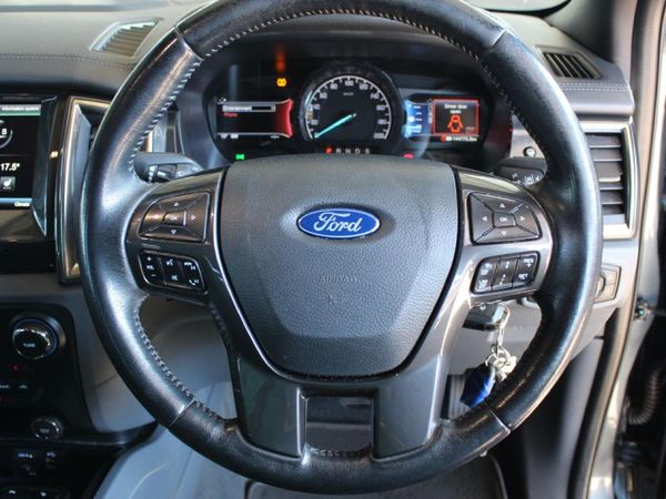 2016-Ford-Everest-32-TDCi-LTD-4x4-Auto image:14