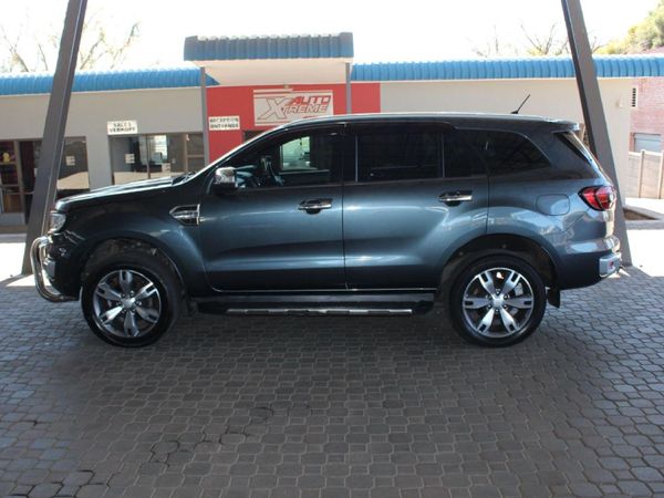 2016-Ford-Everest-32-TDCi-LTD-4x4-Auto image:3