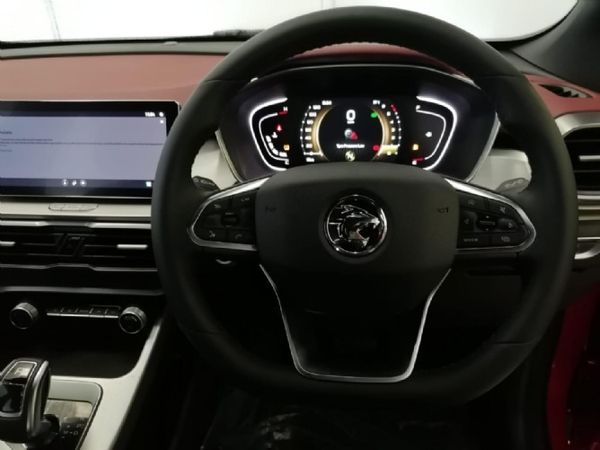 2025-Proton-X50-15T-Executive image:14