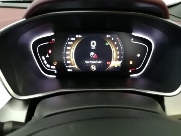 2025-Proton-X50-15T-Executive image:8