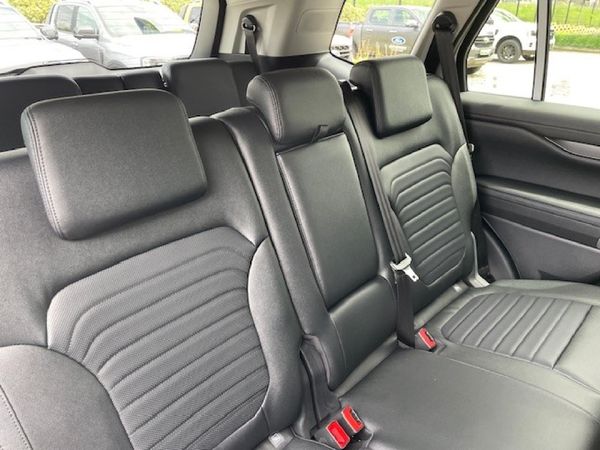 2026-Ford-Everest-20D-Bi-Turbo-Sport-Auto image:9
