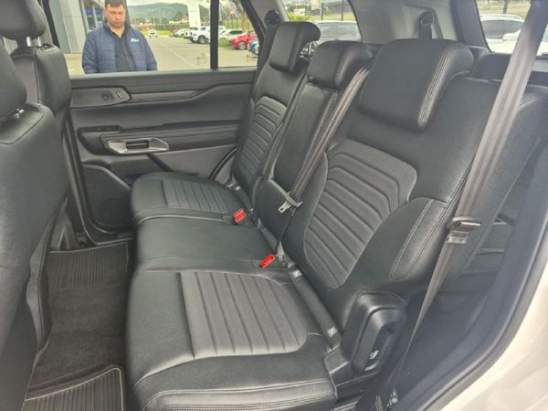 2026-Ford-Everest-20D-Bi-Turbo-Sport-Auto image:20