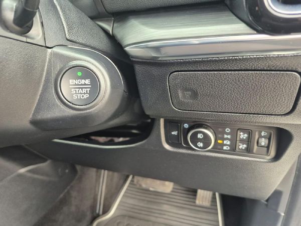 2026-Ford-Everest-20D-Bi-Turbo-Sport-Auto image:25