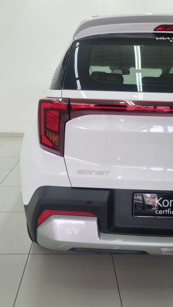 2025-Kia-Sonet-15-EX-Auto image:10