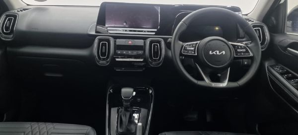 2025-Kia-Sonet-15-EX-Auto image:19