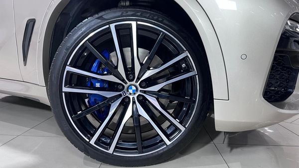 2018-BMW-X5-xDrive30d-M-Sport image:15