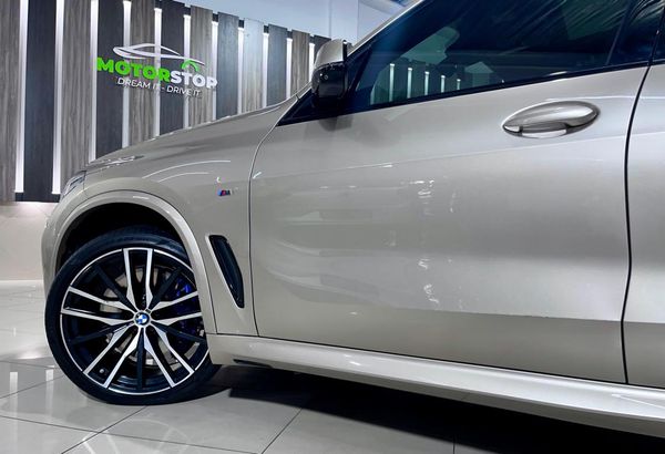 2018-BMW-X5-xDrive30d-M-Sport image:16