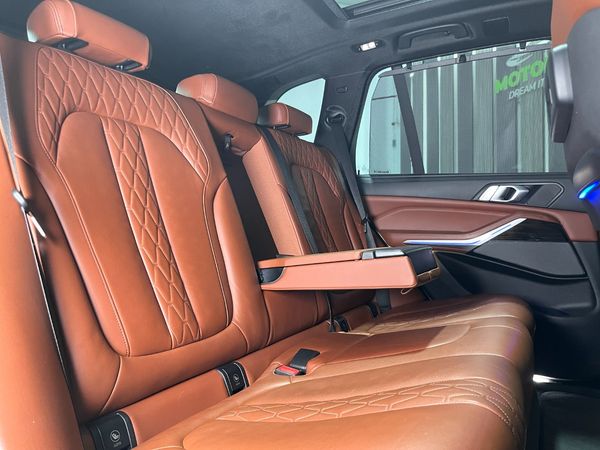 2018-BMW-X5-xDrive30d-M-Sport image:34