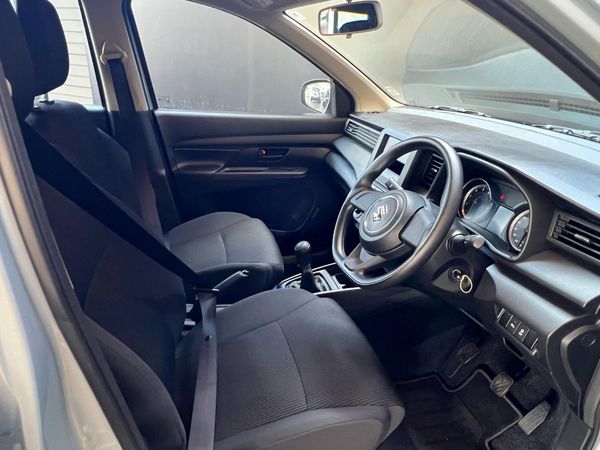 2025-Suzuki-Ertiga-15-GA image:8
