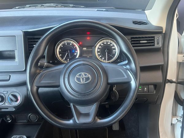 2025-Toyota-Rumion-15-S image:19