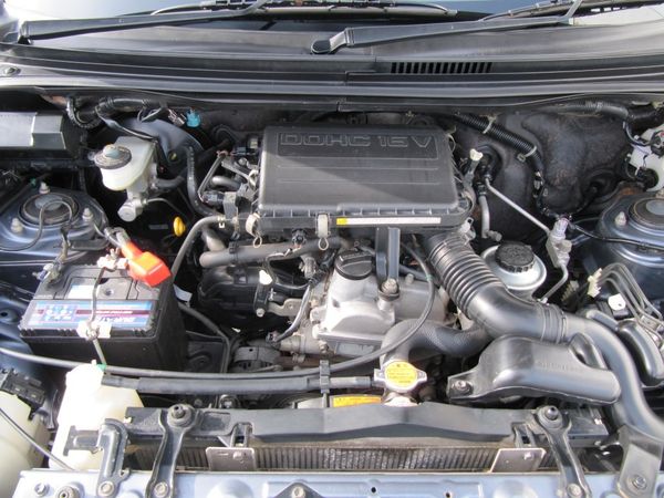 2008-Daihatsu-Terios-4x2 image:10