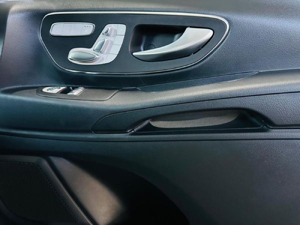 2025-Mercedes-Benz-Vito-119-20-CDI-Mixto-Crewcab-Auto-Panel-Van image:9