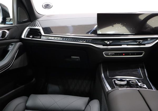 2025-BMW-X5-xDrive30d-M-Sport-Pro image:10