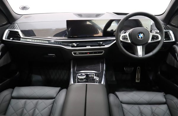 2025-BMW-X5-xDrive30d-M-Sport-Pro image:13